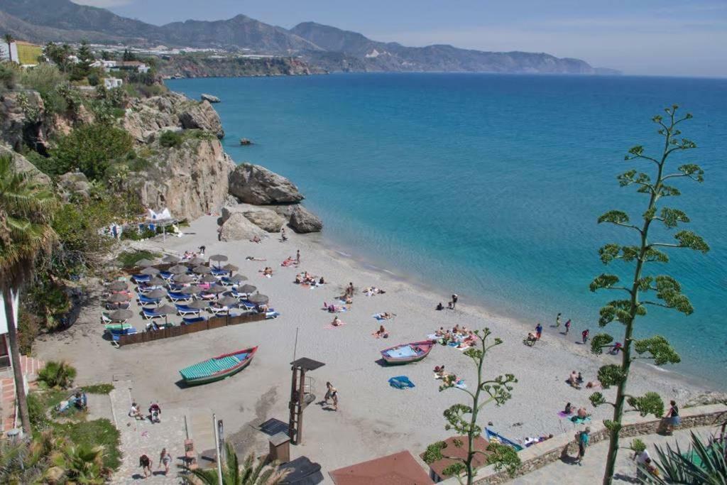 Apartamento Neptuno Nerja Zewnętrze zdjęcie